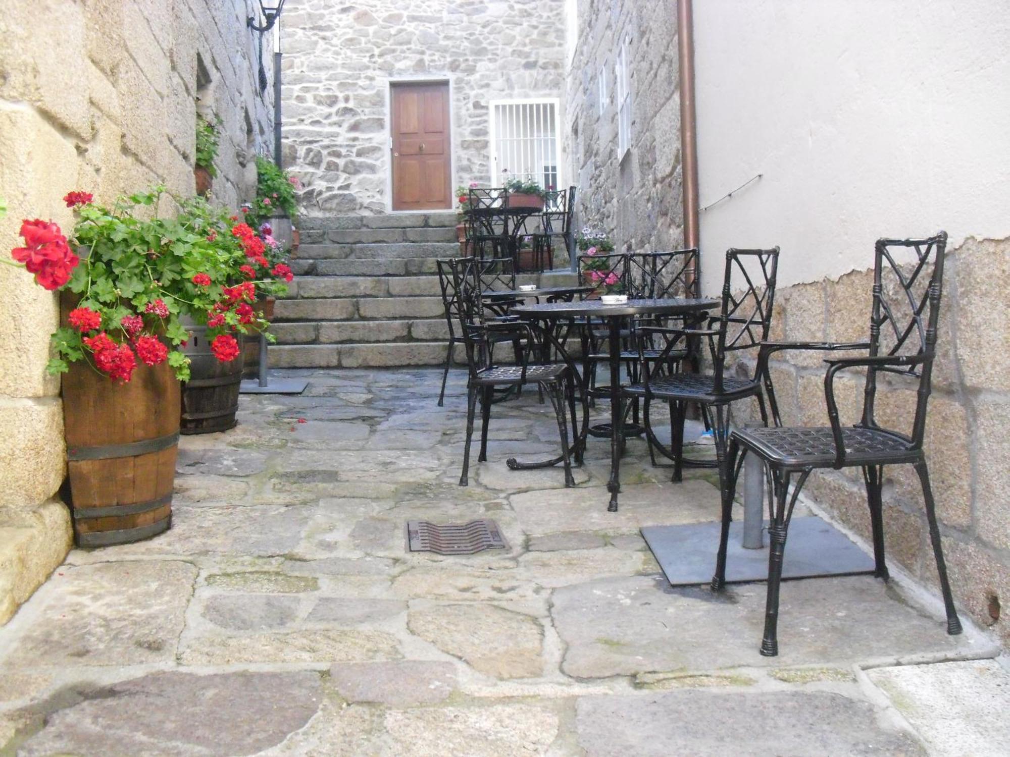 Hotel Pousada Vicente Risco Castro Caldelas Zewnętrze zdjęcie