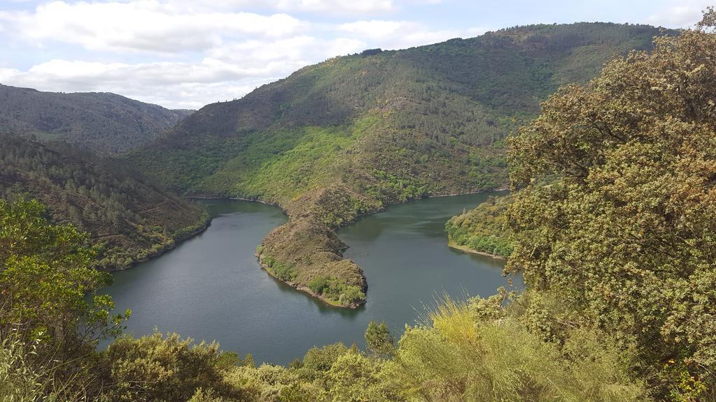 Hotel Pousada Vicente Risco Castro Caldelas Zewnętrze zdjęcie